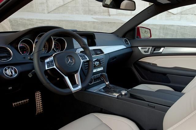 Auch von innen ein typischer Mercedes