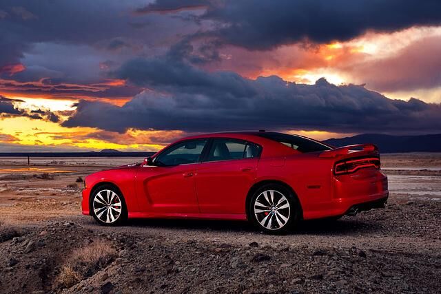 Das Heck ist die Schokoladenseite des SRT8