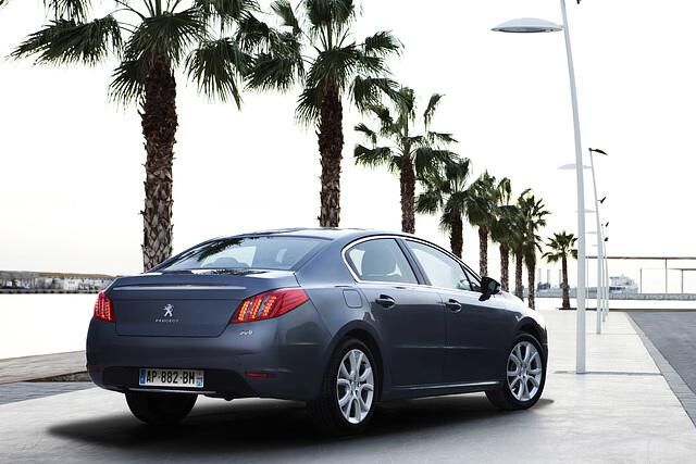 Der Peugeot beginnt bei 23.050 Euro