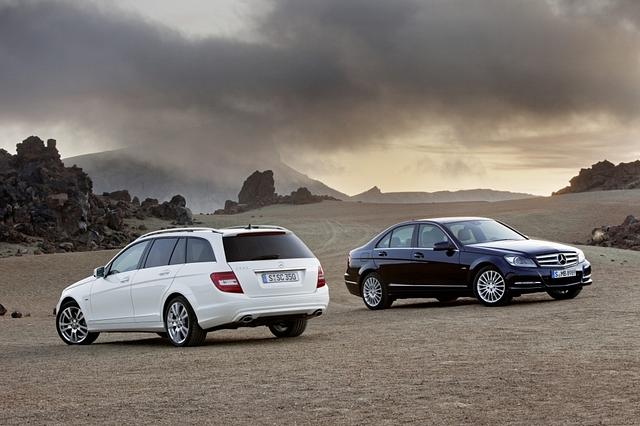 Erstmals werden Limousine und T-Modell gleichzeitig präsentiert