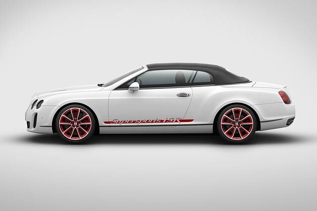 Neu ist das Mulliner Design Paket mit dem prägnanten Schriftzug