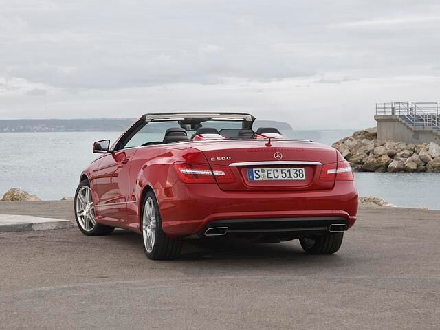 Mercedes-Benz E-Klasse Cabriolet: Über Technik definiert (Kurzbericht). Foto: Daimler