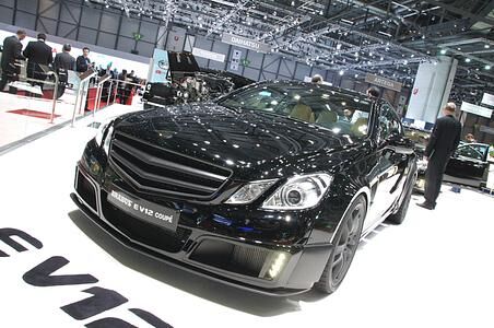 Brabus E V12 Coupé fährt bis zu 370 km/h