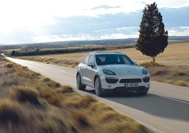 Porsche Cayenne: Größer + schlanker = moderner