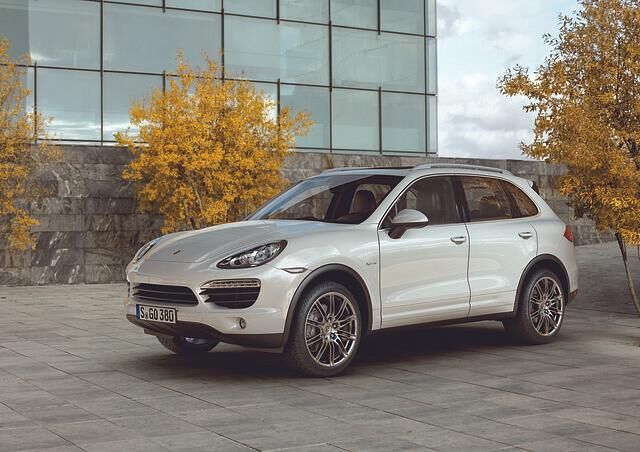 Porsche Cayenne II: Größer + schlanker = moderner, Foto: Porsche