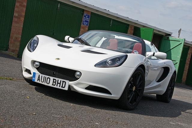 Lotus Elise. Foto: Matthias Knödler/SP-X