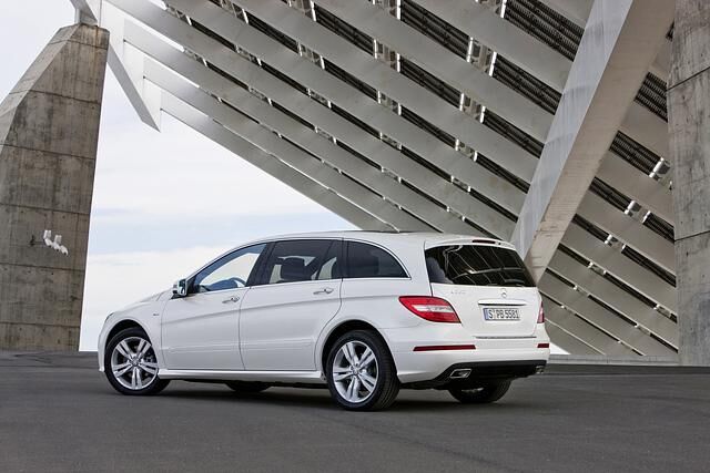 R-Klasse: Mercedes hat den US-Van runderneuert, Foto: Mercedes