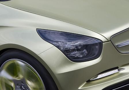 Mercedes-Benz Concept BlueZero