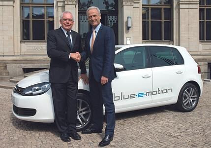 VW Golf mit Strom ab 2013