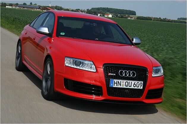 In 4,5 Sekunden spurtet der RS6 auf Tempo 100