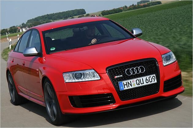 Im Serienzustand ist auch der RS6 bei 250 km/h abgeregelt