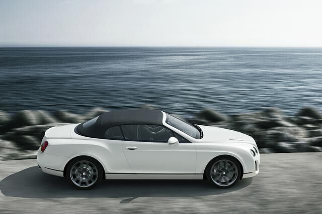 Bentley Continental Supersports Convertible: Atem beraubend (Kurzfassung), Foto: Bentley