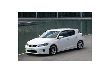 Lexus CT 200h noch komfortabler im Modelljahr 2013