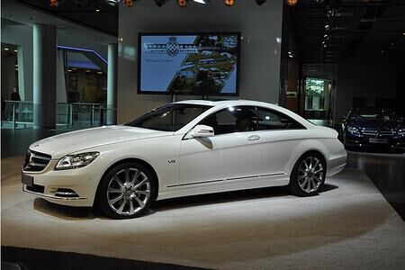 Mercedes CL: Sicherer und deutlich sparsamer