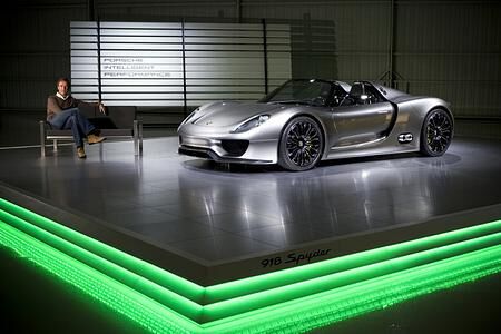 60 Jahre Porsche Amerika: US-Premiere für den 918 Spyder 60 Jahre Porsche Amerika: US-Premiere für den 918 Spyder