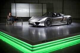 60 Jahre Porsche Amerika: US-Premiere für den 918 Spyder