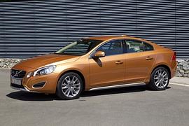 Modelloffensive bei Volvo mit dem neuen Zugpferd S60 (Kurzfassung)