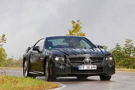 Mercedes SL Prototyp - Dienstfahrt mit Darth Vader