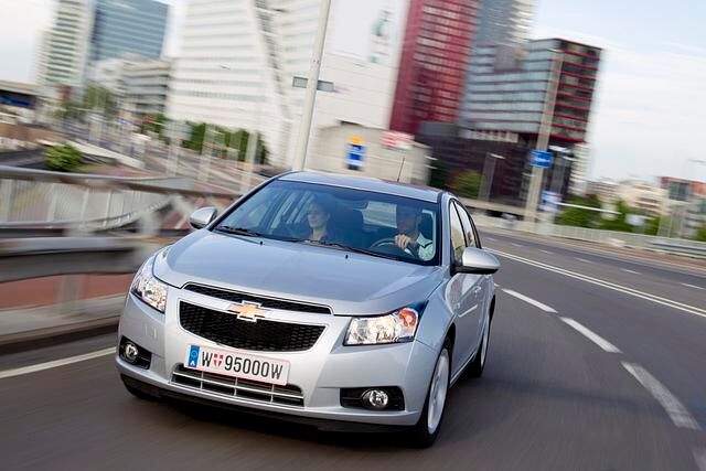 Der Chevrolet Cruze ist mit dem Opel Astra technisch verwandt