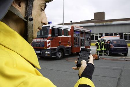 E-Auto-Rettungskarte - Stromschlag-Schutz für die Stahlschere E-Auto-Rettungskarte - Stromschlag-Schutz für die Stahlschere