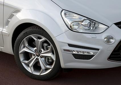 Ford S-Max / Galaxy - Kinder Maxi Kings Ford S-Max / Galaxy - Kinder Maxi Kings