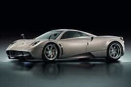 Pagani Huayra - Stürmischer Sportwagen