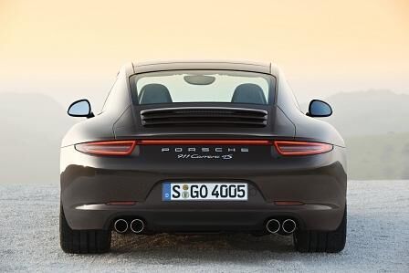 Porsche Carrera 4 2012