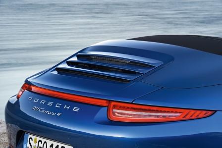 Porsche Carrera 4 Cabrio 2012