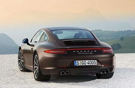 Porsche Carrera 4 2012