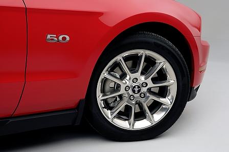 Ford Mustang 5.0 Ti-VCT V8 2010