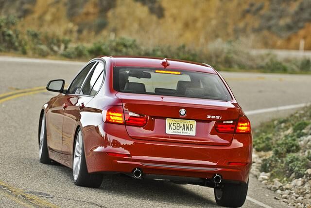 Der 335i kostet mindestens 43.600 Euro