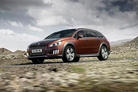 Peugeot 508 RXH - Hybrid-Aufschlag durch Ausstattung gemildert