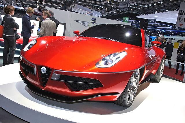 Genfer Salon 2012: Studien und Concept Cars - Das ökologisch korrekte SUV-Cabrio mit italienischem Flair