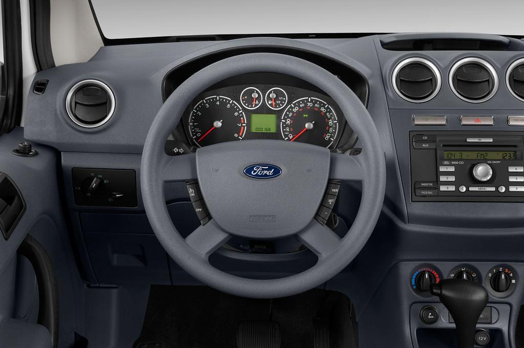 Ford Transit Connect Van (Baujahr 2013) Trend 5 Türen Lenkrad