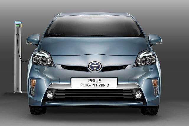 Toyota Prius Plug-in Hybrid - 25 Dosenkilometer