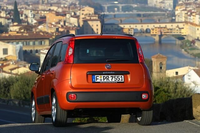 Der Fiat Panda kostet knapp 10.000 Euro