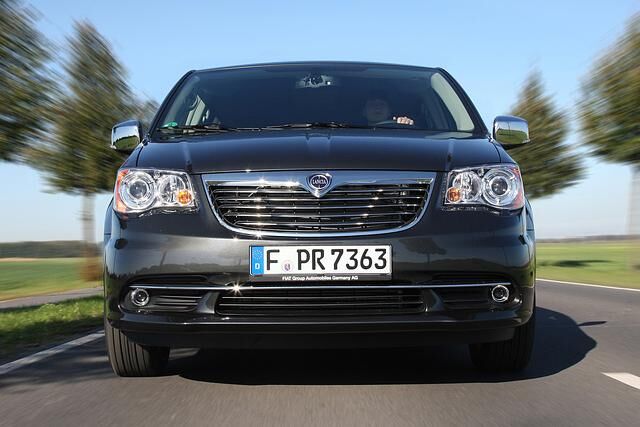 Lancia Voyager - Neue Edelmetall-Editionen