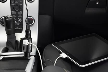 Dreifach-Ladegerät - Stromnachschub für Handy und Co. im Auto