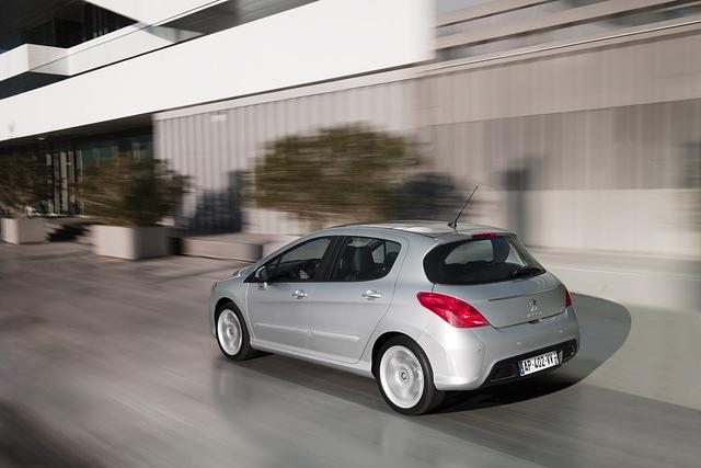 Der Kompakte tritt gegen Renault Megane, Mazda3, VW Golf und Co. an