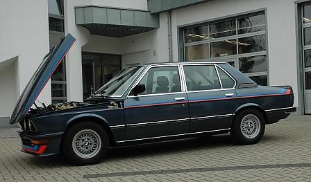 BMW M 535i (E12)