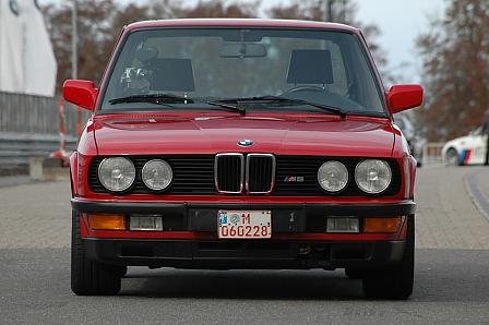 BMW M5 1. Generation (1985)