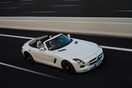 Mercedes SLS AMG Roadster - Tiefflieger ohne Flügel