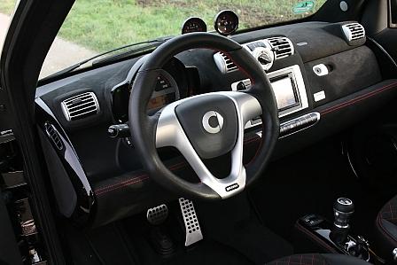 Smart Fortwo Brabus Ultimate 112 - Kerniger Brühwürfel