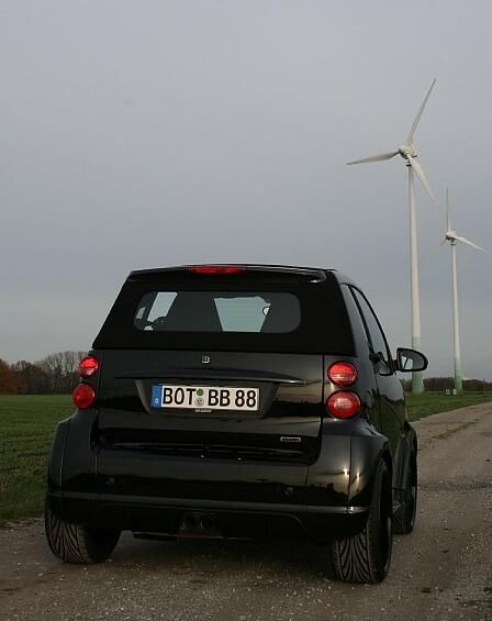 Smart Fortwo Brabus Ultimate 112 - Kerniger Brühwürfel