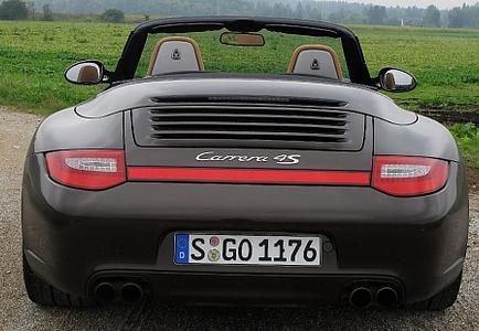 Porsche 911 Carrera 4S Cabrio - Fröhliche Weihnachten