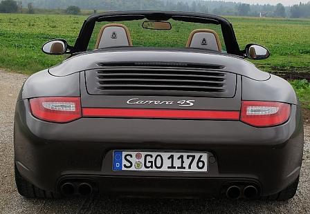 Porsche 911 Carrera 4S Cabrio - Fröhliche Weihnachten