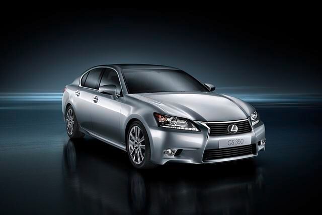 In Deutschland wird es den Lexus ausschließlich mit Hybridantrieb geben