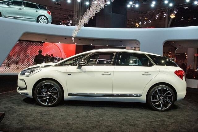Citroen zeigt seinen DS5.