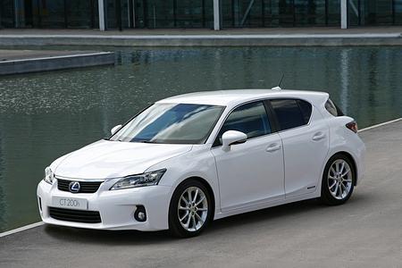 Lexus CT-Sondermodell - Um den Stau herum