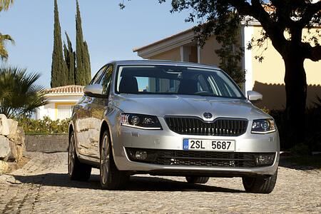 Skoda Octavia - Tscheche mit Platz-Vorteil (Kurzfassung)